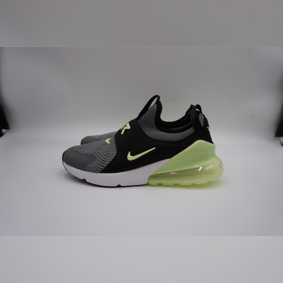 SOLD!!! Youth Nike Air Max 270 Extreme - Picture 3 of 9